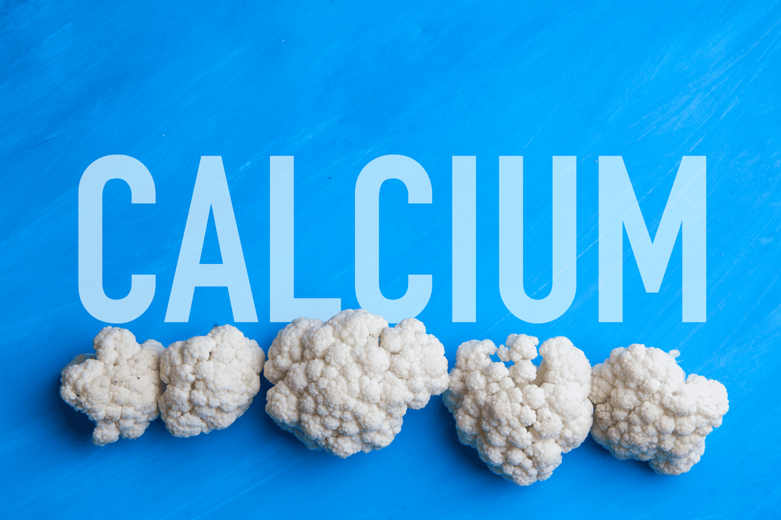 Healthy cauliflower with calcium benefits for dogs and humans.