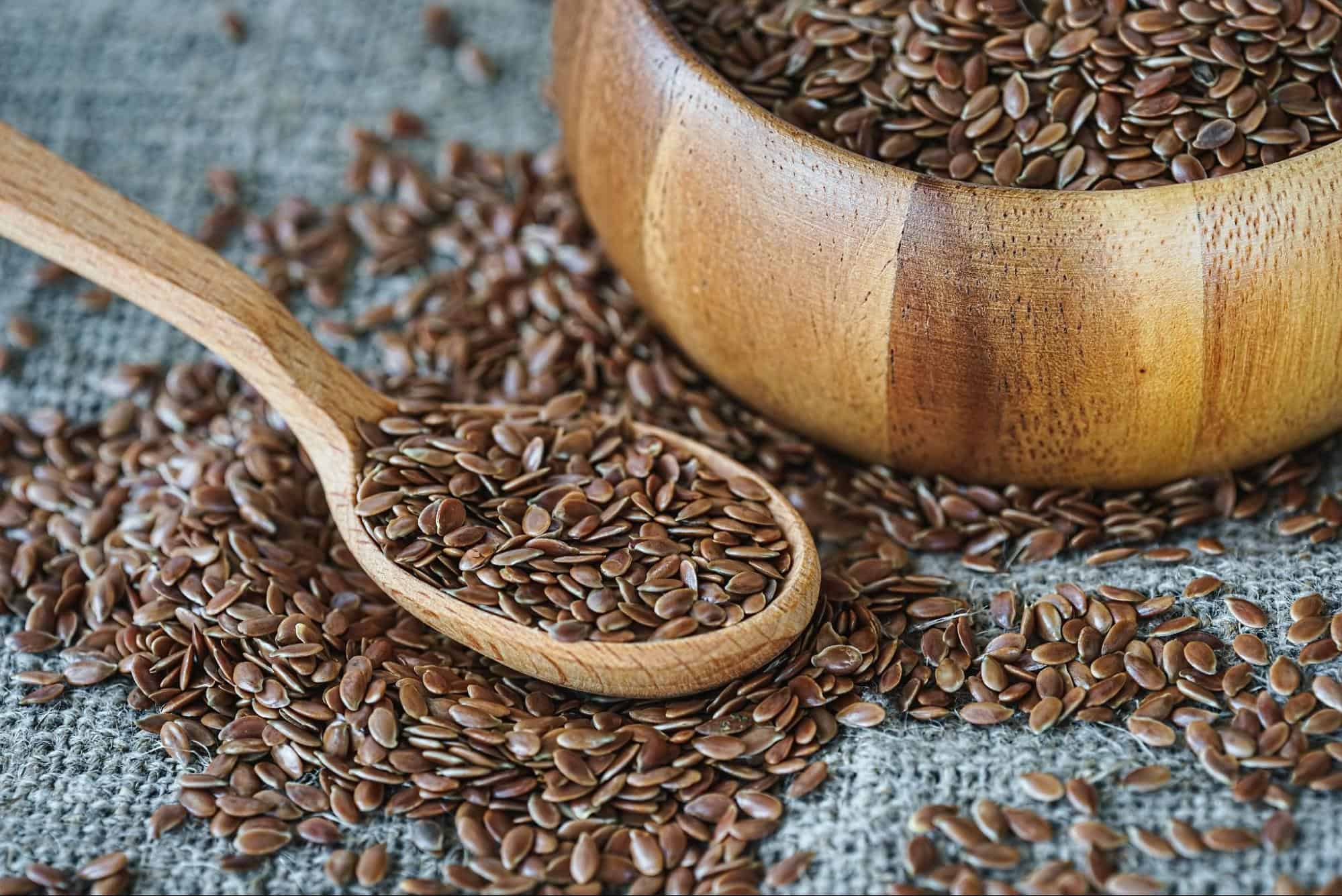 Rich source of omega fatty acids and fiber for dogs' health.